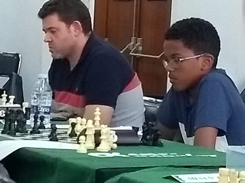 Adam jugador del club basilio