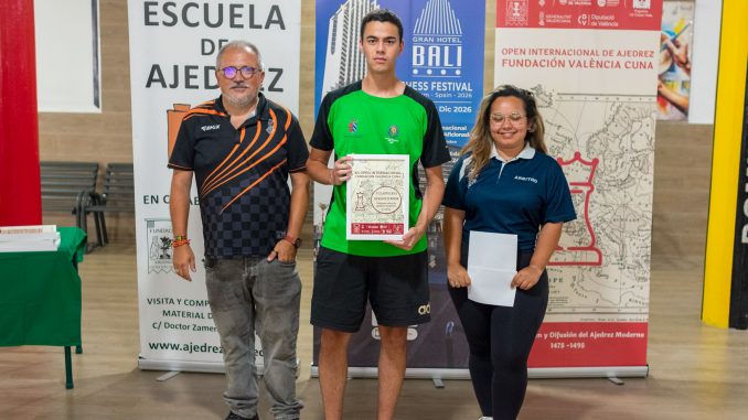 Vencedor del open Rubén Vinuesa
